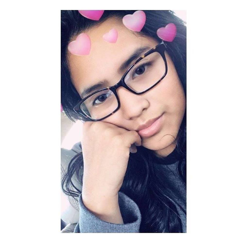 Meet your Posher, Zoe